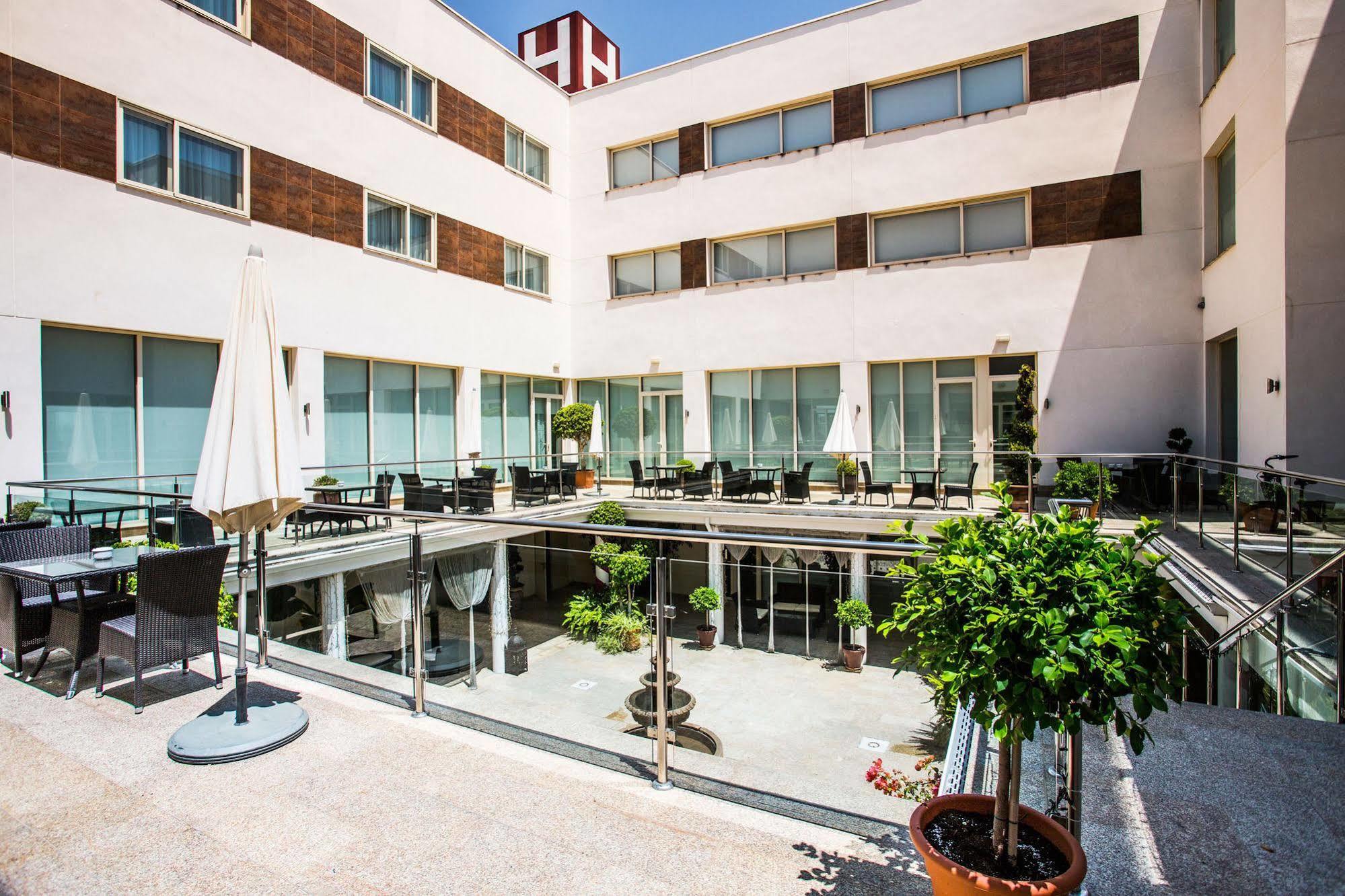 Las Bovedas Badajoz Exterior foto